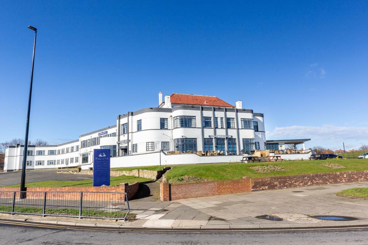 Menzies Silverlink Park Саут Шийлдс Екстериор снимка