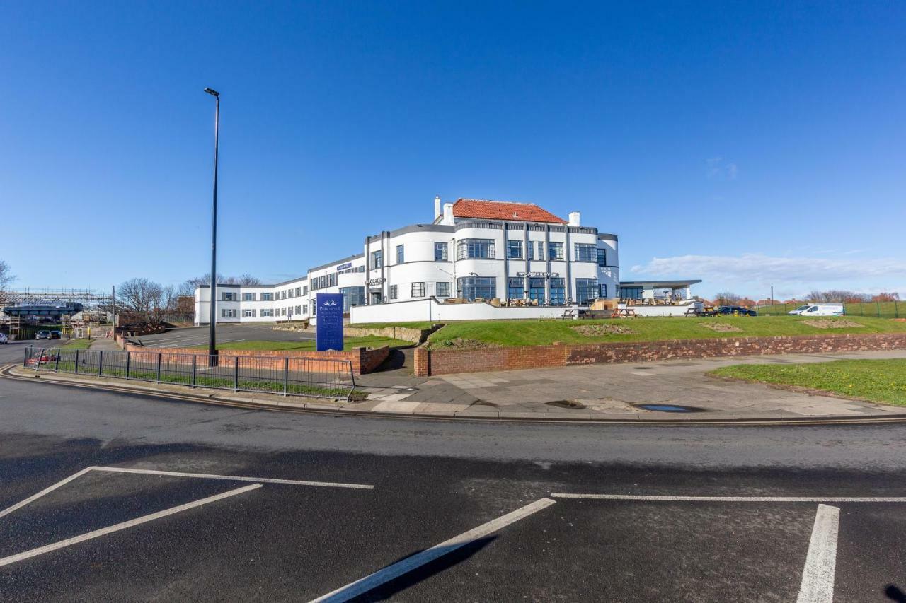 Menzies Silverlink Park Саут Шийлдс Екстериор снимка